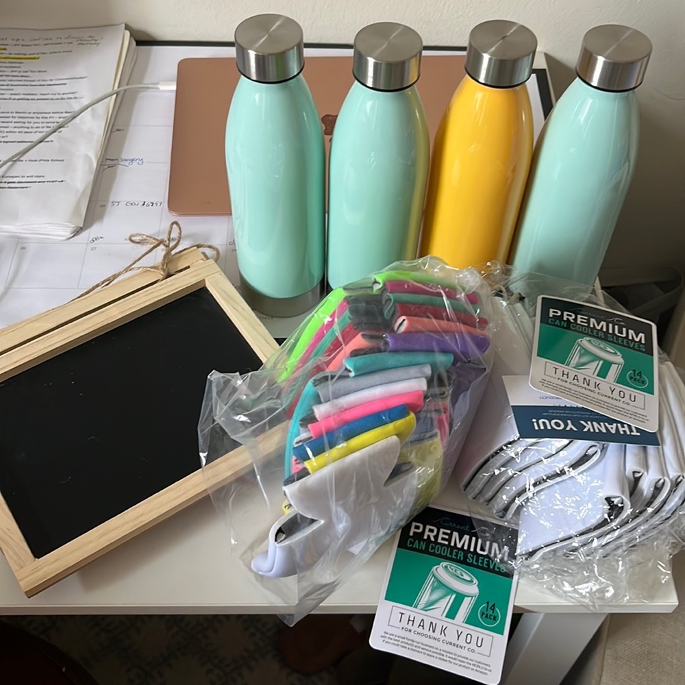 Cricut / Craft bundle - can sleeves, water bottles, hanging chalk boards